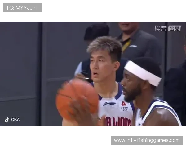 广州80-78险胜青岛，郭艾伦替补建功定胜局